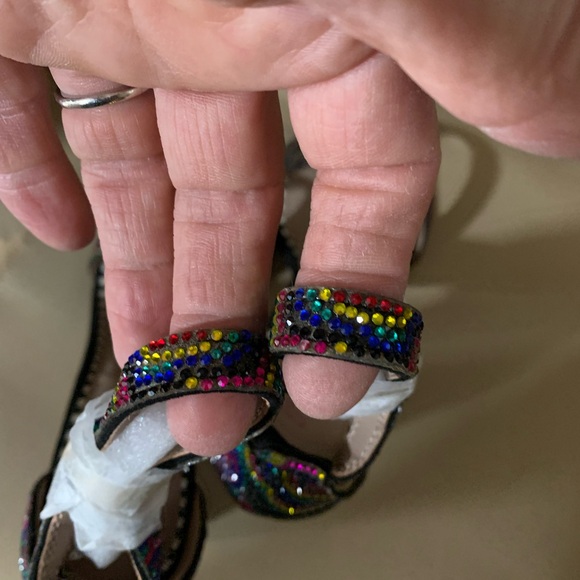 betsey johnson sandals multi color stone new - Picture 4 of 7